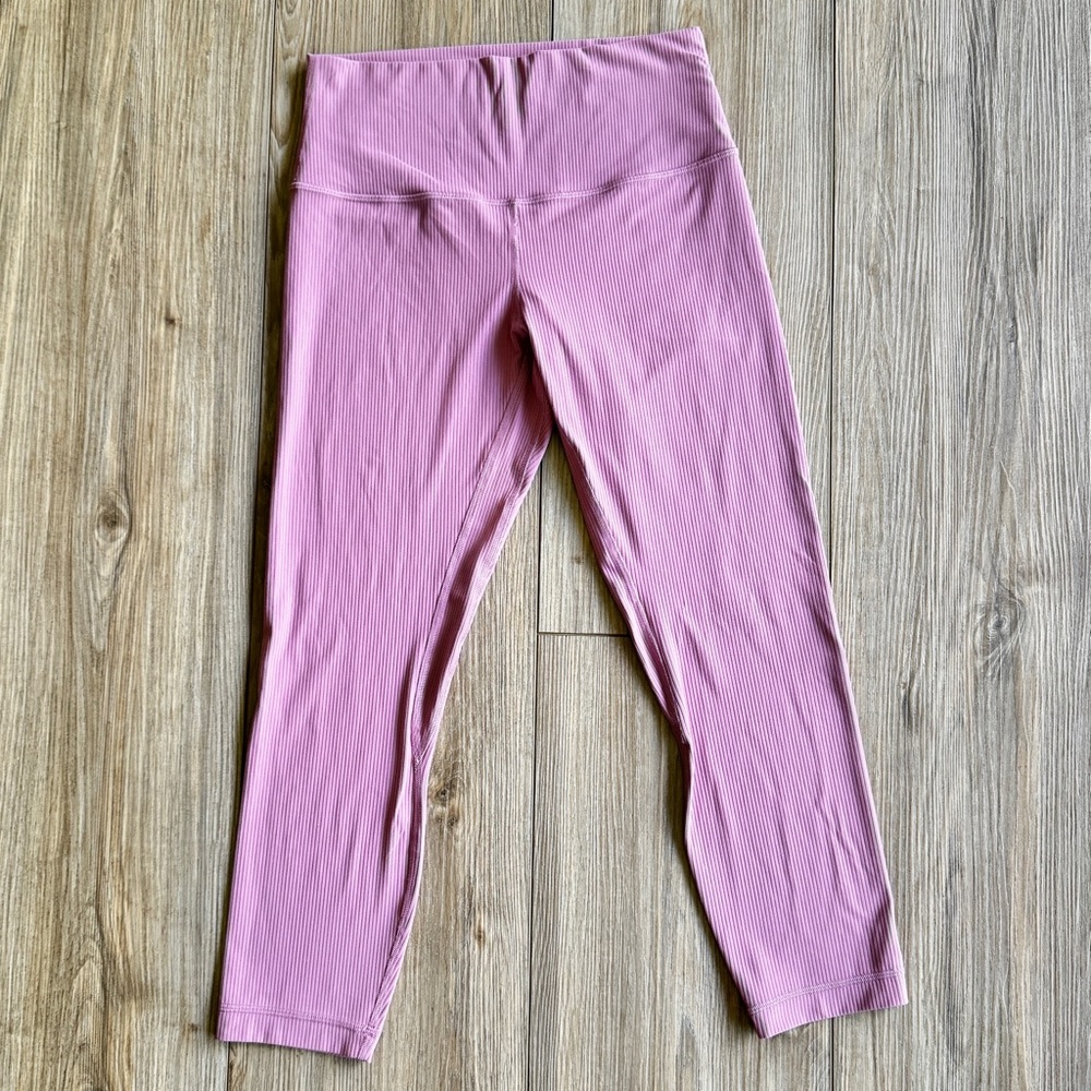 Lululemon Align Ribbed High Rise Legging 23” inseam Size 8 in color Velvet Dust
